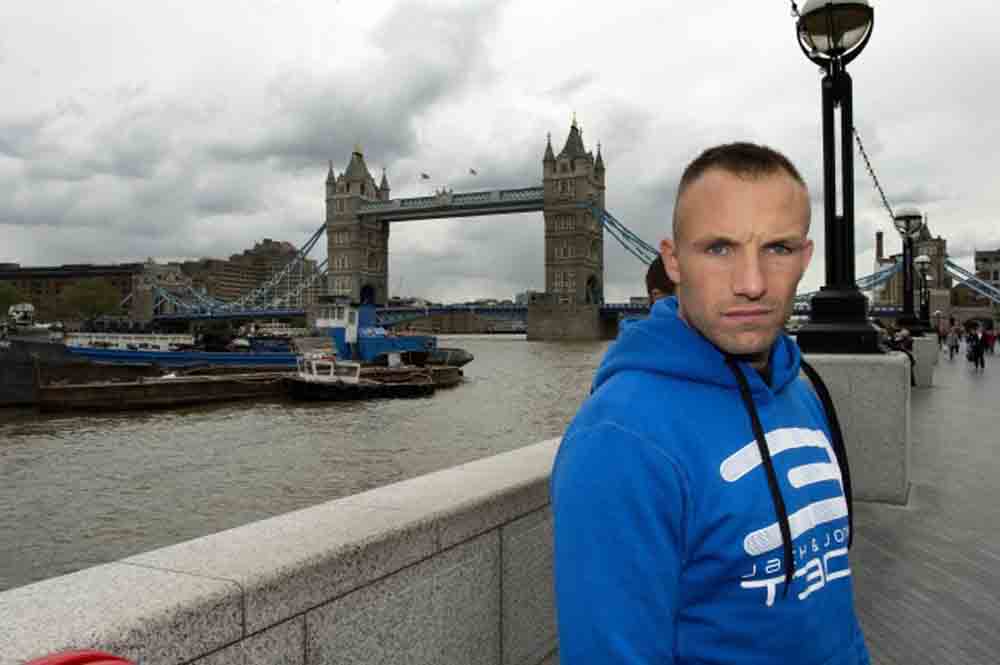 Mikkel Kessler in front of Tower Bridge ..Photo:Thomas Sjørup © 2013