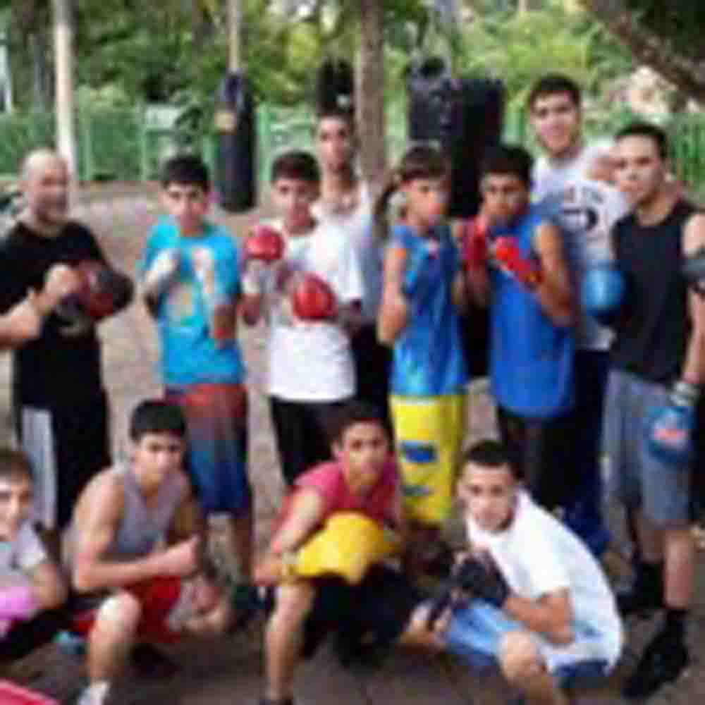 Puerto Rico / Gimnasio de boxeo en plaza pública de Orocovis