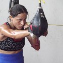 Con el Zulia en su corazón y la determinación en sus puños, la “Monita” Rivas va por título mundial