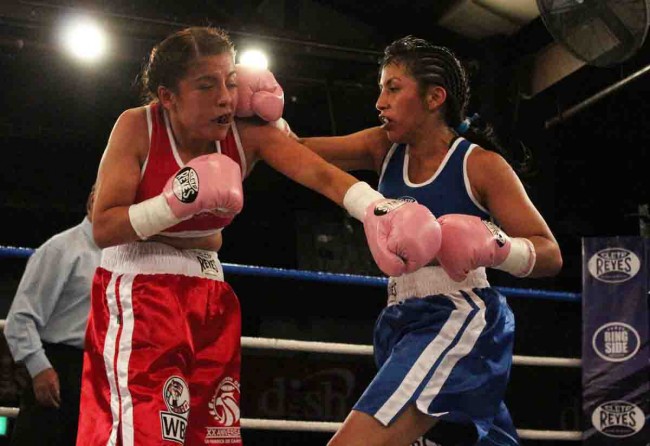 nancy vazquez (DERECHA) vs sonia guerrero