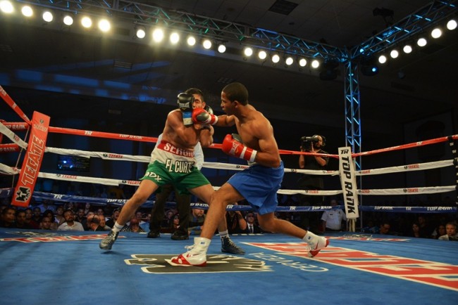 verdejo vs villanueva pelea2-reynaldo sanchez