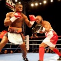‘Speedy’ Rashidi Ellis TKO’d De los Santos in Puerto Rico