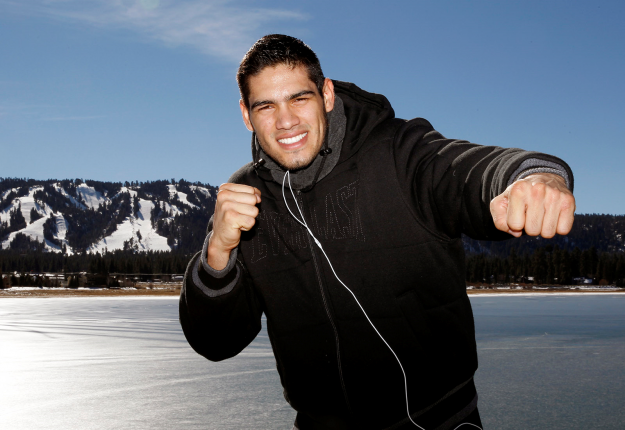 gilberto ramirez entrena-mikey williams-top rank