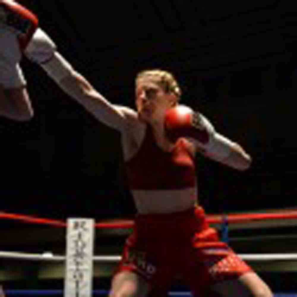 Marston Impresses On Debut – Stops  Roman In First Round!